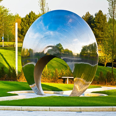 La scultura di acciaio inossidabile di Moongate ha rispecchiato la norma del CE della scultura del giardino