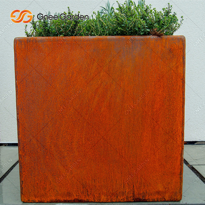 Contenitore d'acciaio di fiore di Corten della piantatrice della parete di attaccatura del metallo della ruggine