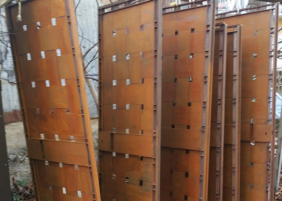Il laser decorativo di spessore 3mm ha tagliato lo schermo Corten che il giardino d'acciaio riveste lo SGS di pannelli
