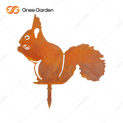 Il giardino d'acciaio di Corten del grado di AISI GB orna la scultura animale