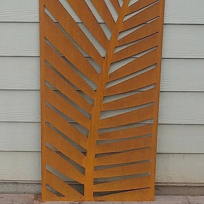 Il giardino d'acciaio su ordine di Corten della decorazione esteriore scherma 2.5mm spessi