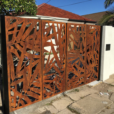 Lo schermo d'acciaio di Corten riveste il ODM dell'OEM dell'OEM dei prodotti del giardino del metallo decorativo arrugginito