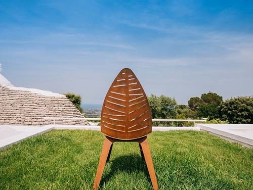 Sedia di giardino d'acciaio dei mobili metallici all'aperto di H97*L52.5*D60 cm con la parte posteriore a forma di foglia