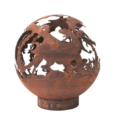 Riscaldatore in metallo arrugginito in acciaio corten distintivo, spessore 5 mm