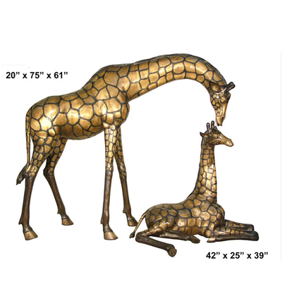 Giraffa all'aperto a grandezza naturale della scultura bronzea del giardino di Gnee la grande ha modellato su misura