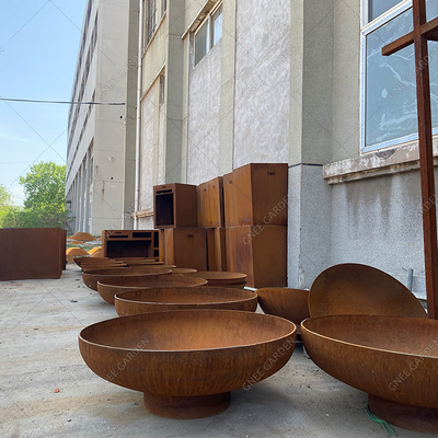 Legno rotondo rustico dell'addetto alla brasatura che brucia il fuoco d'acciaio Pit For Outdoor Backyard di Corten