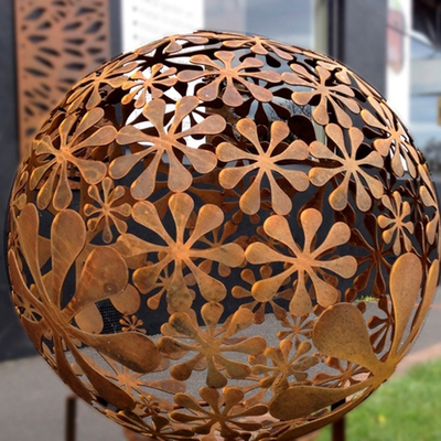 Metallo d'acciaio Art Statues della scultura di Corten della cavità della sfera astratta fuori