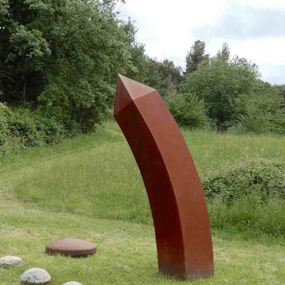 Annata Rusty Metal Garden Abstract Sculptures all'aperto del giardino di Gnee personalizzabile