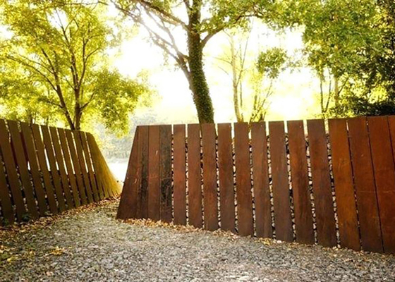 recinto d'acciaio Panel Exterior Design di Corten dell'alto giardino di 2m per residenziale